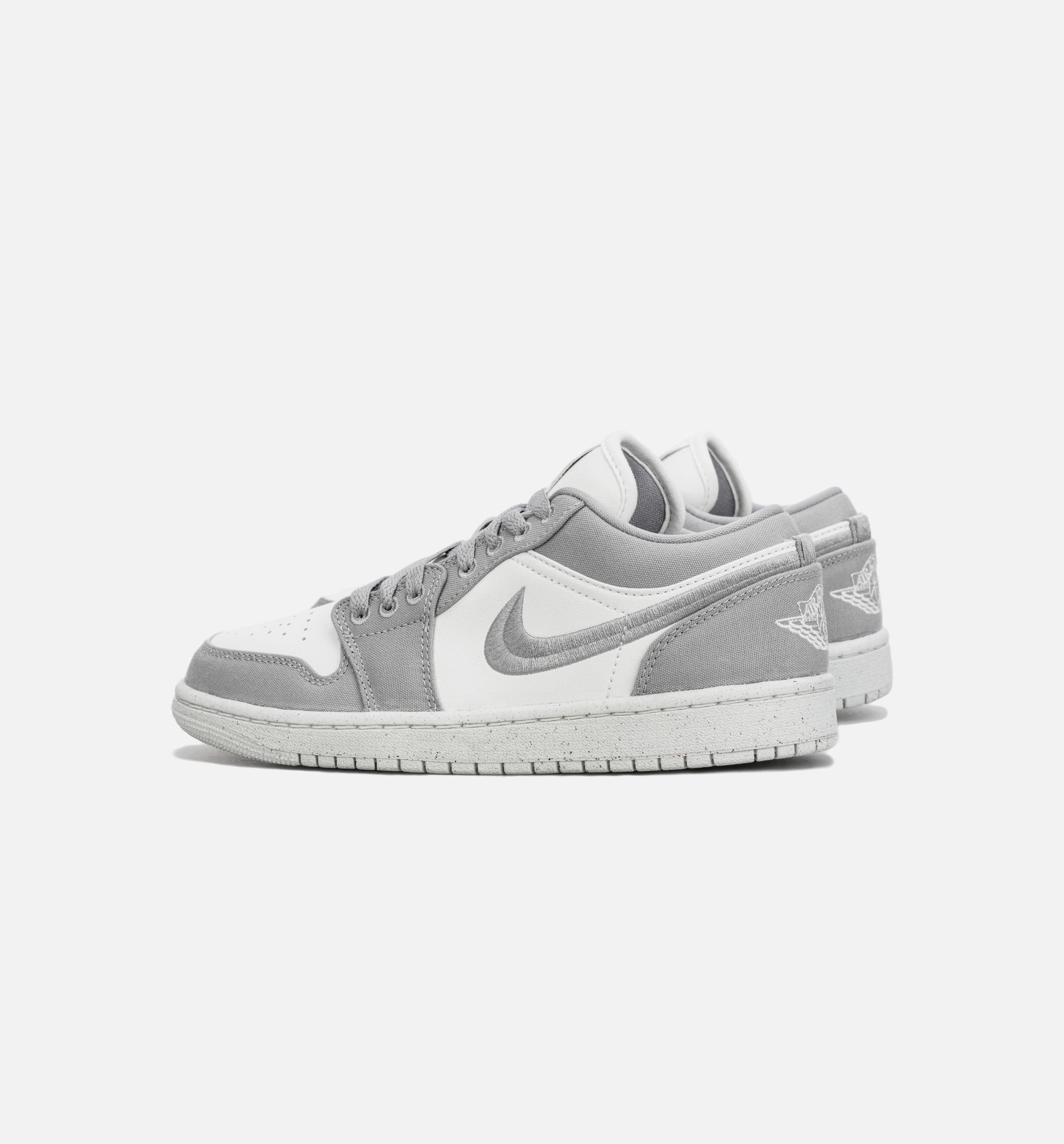 Air Jordan 1 Retro Low SE Womens Lifestyle Shoe - Grey/White