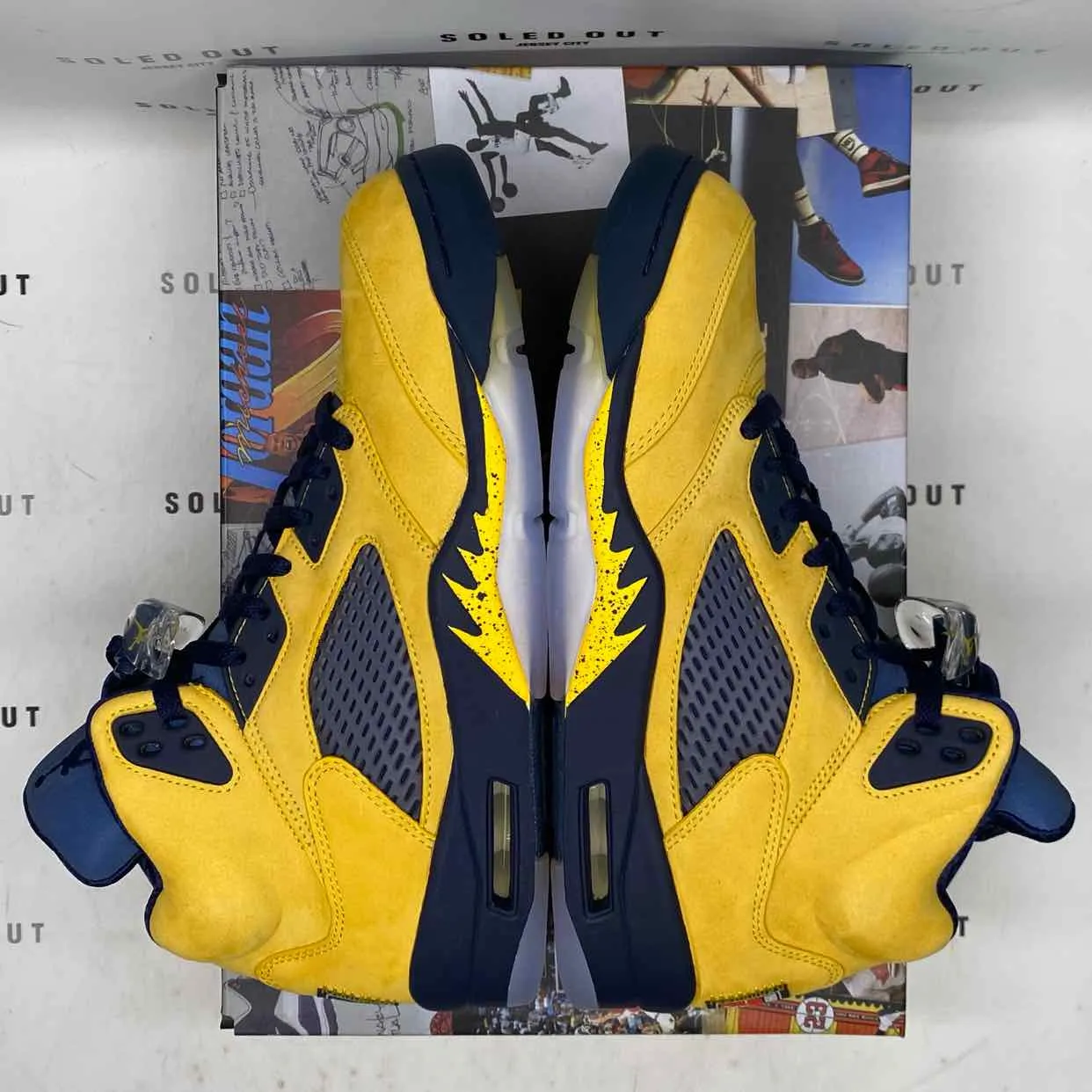 Air Jordan 5 Retro SE Michigan 2019 New Size 9.5