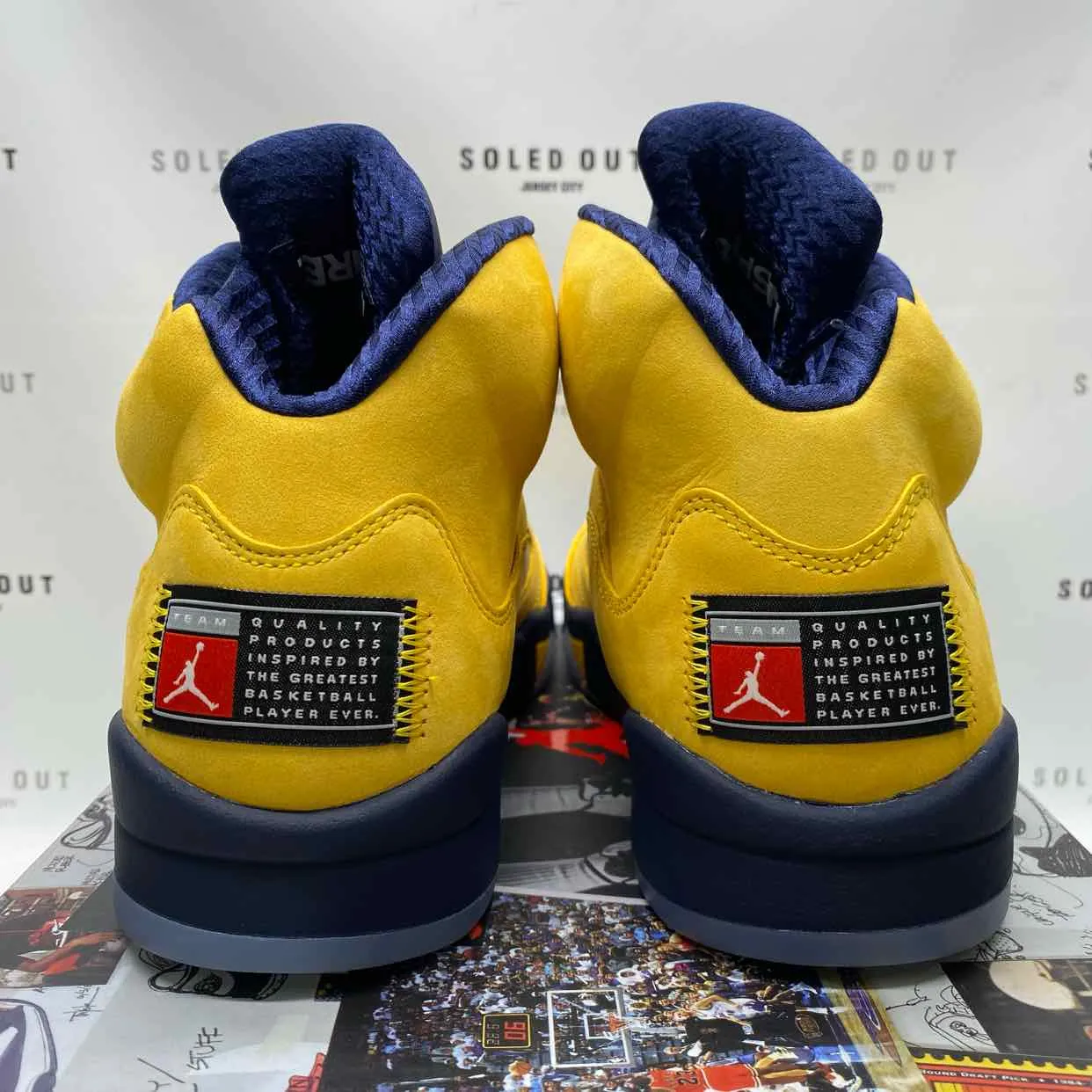 Air Jordan 5 Retro SE Michigan 2019 New Size 9.5