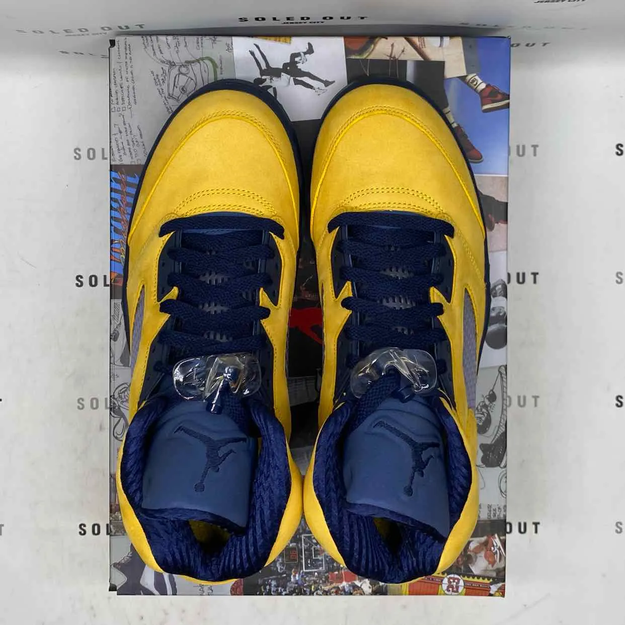 Air Jordan 5 Retro SE Michigan 2019 New Size 9.5