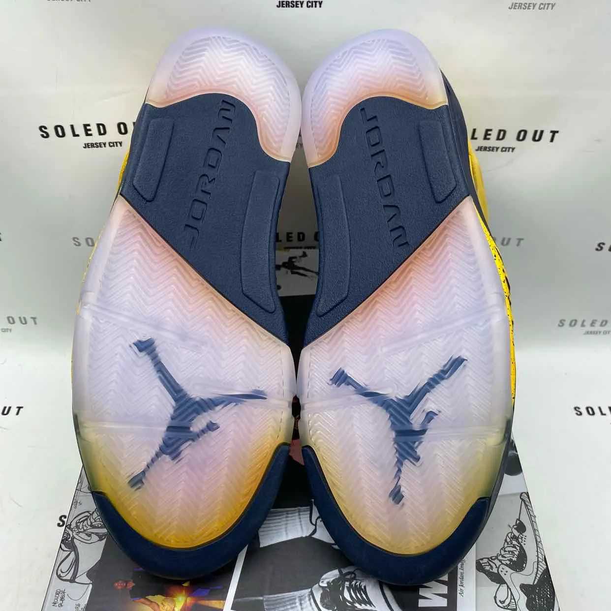 Air Jordan 5 Retro SE Michigan 2019 New Size 9.5