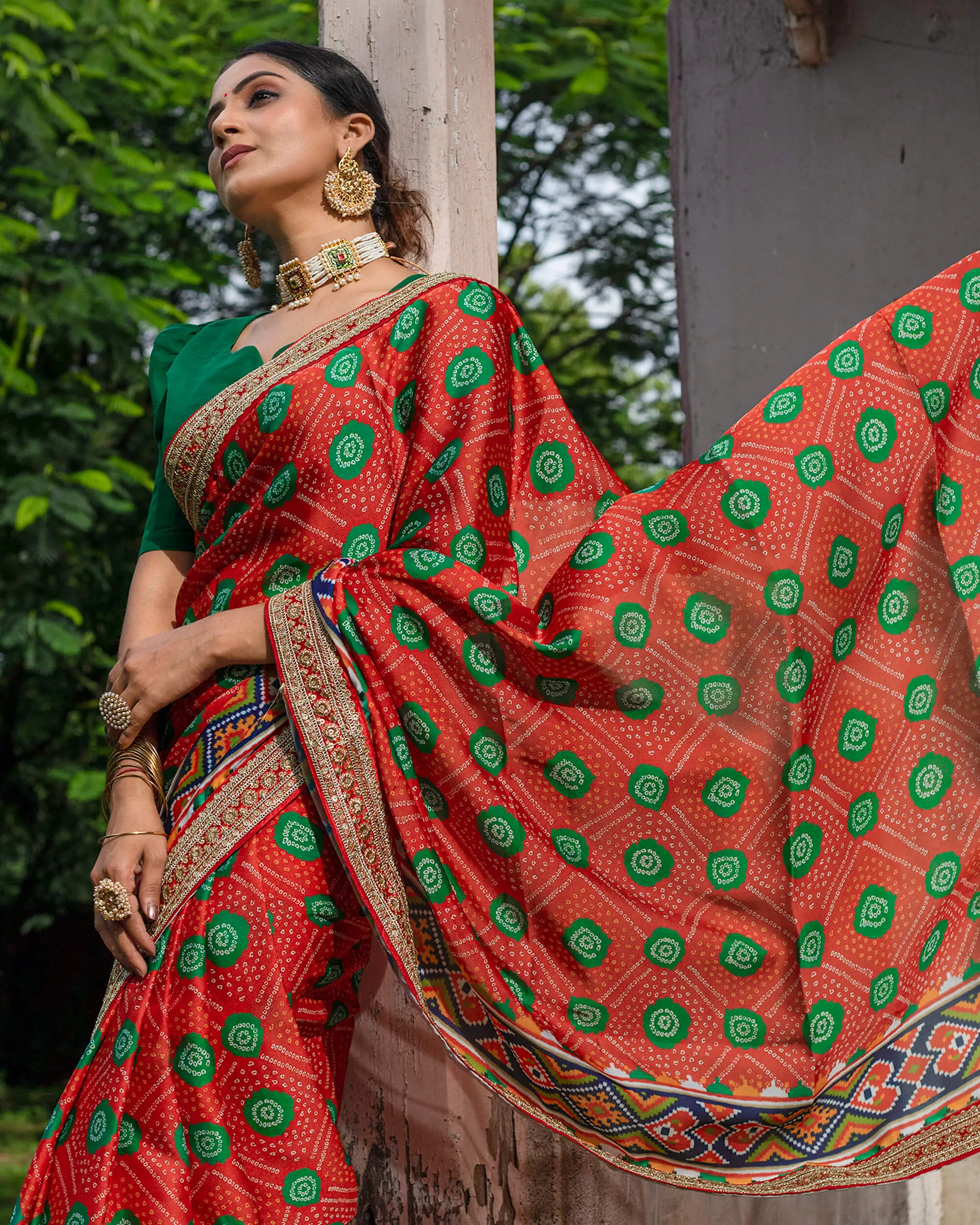 Barn Red And Green Bandhani Pattern Digital Print Georgette Saree With Premium Lace