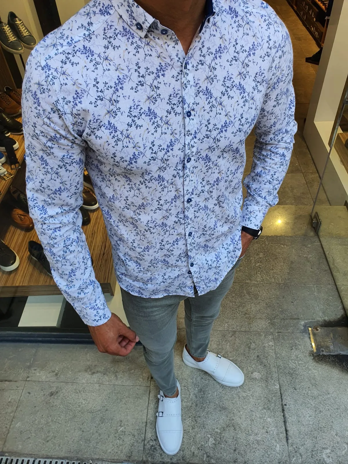 Brabion Racine White Slim Fit Floral Shirt