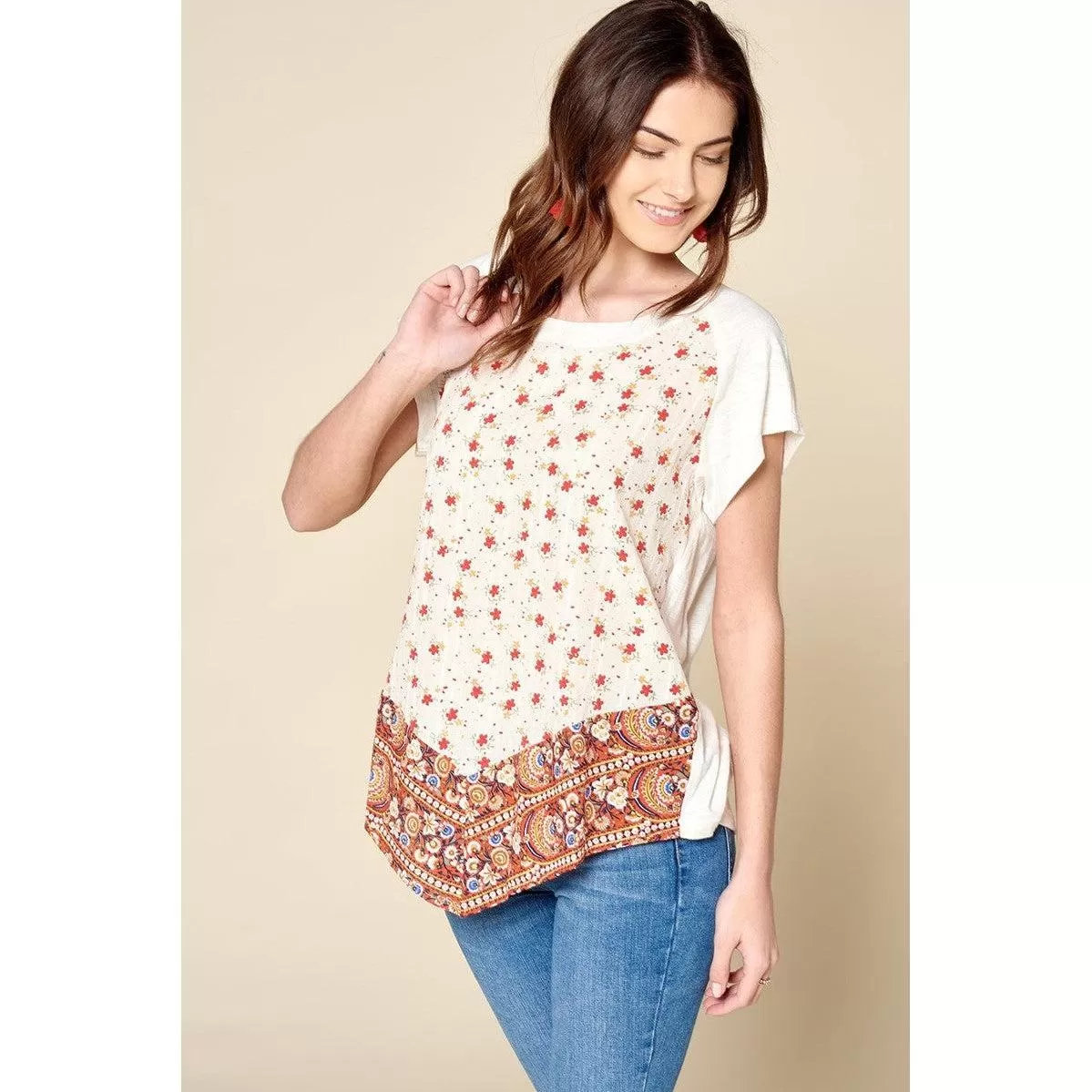 Ditsy Floral Border Printed Loose-fit Tee