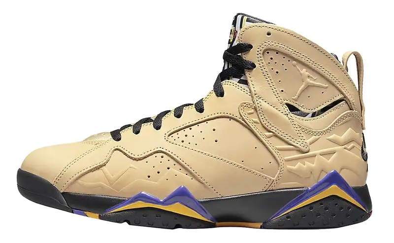 Jordan 7 Retro SE Afrobeats