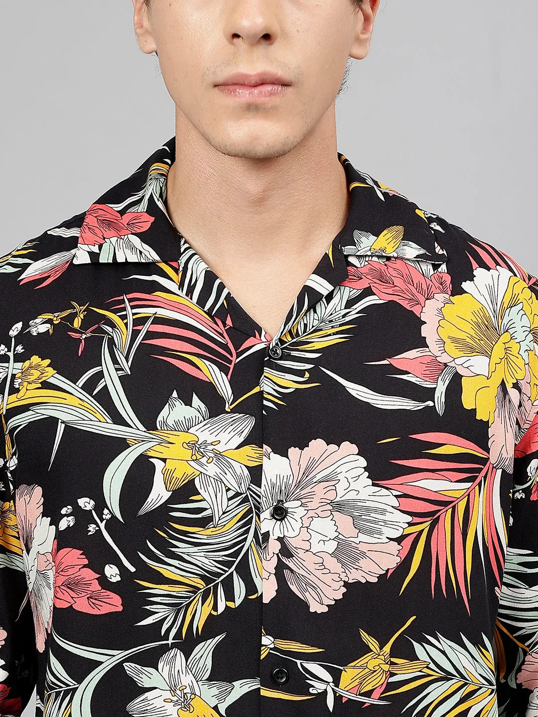 Men Black & Yellow Floral Printed Viscose Rayon Relaxed Fit Casual Resort Shirt