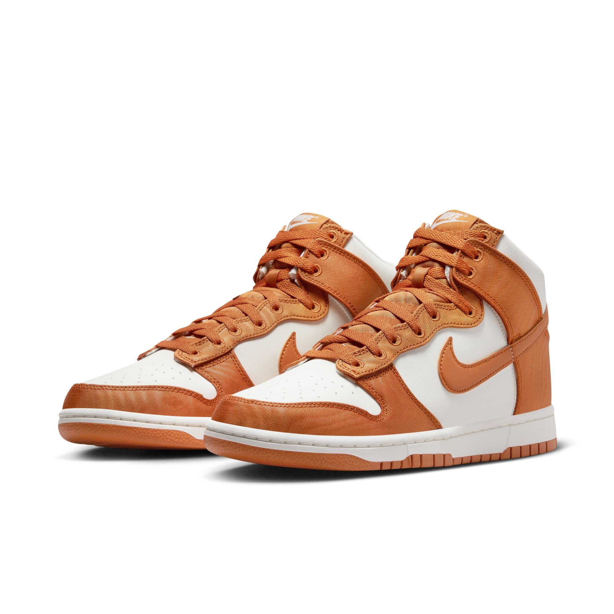 NIKE DUNK HI RETRO SE