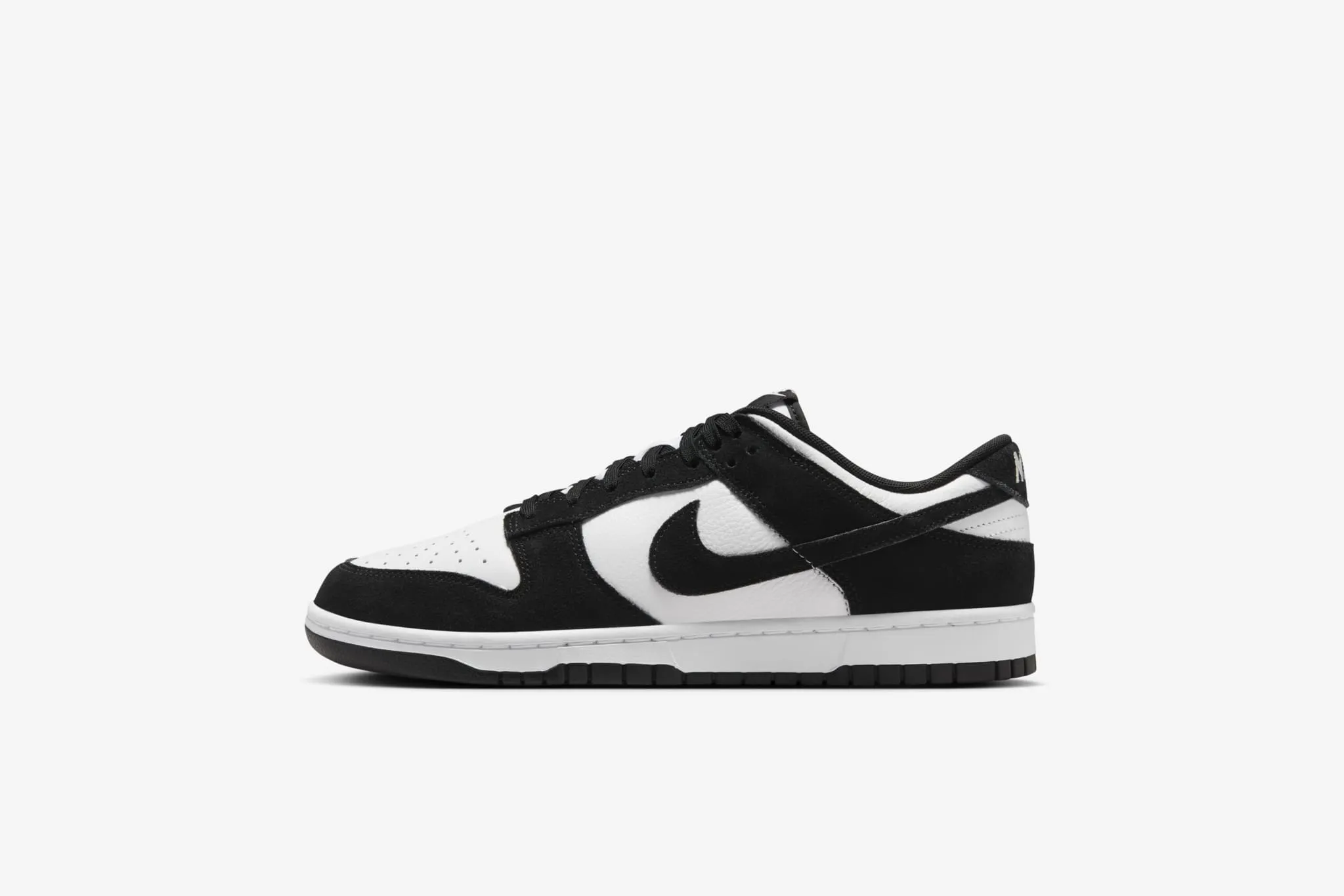 Nike Dunk Low Retro SE M - White / Black / White