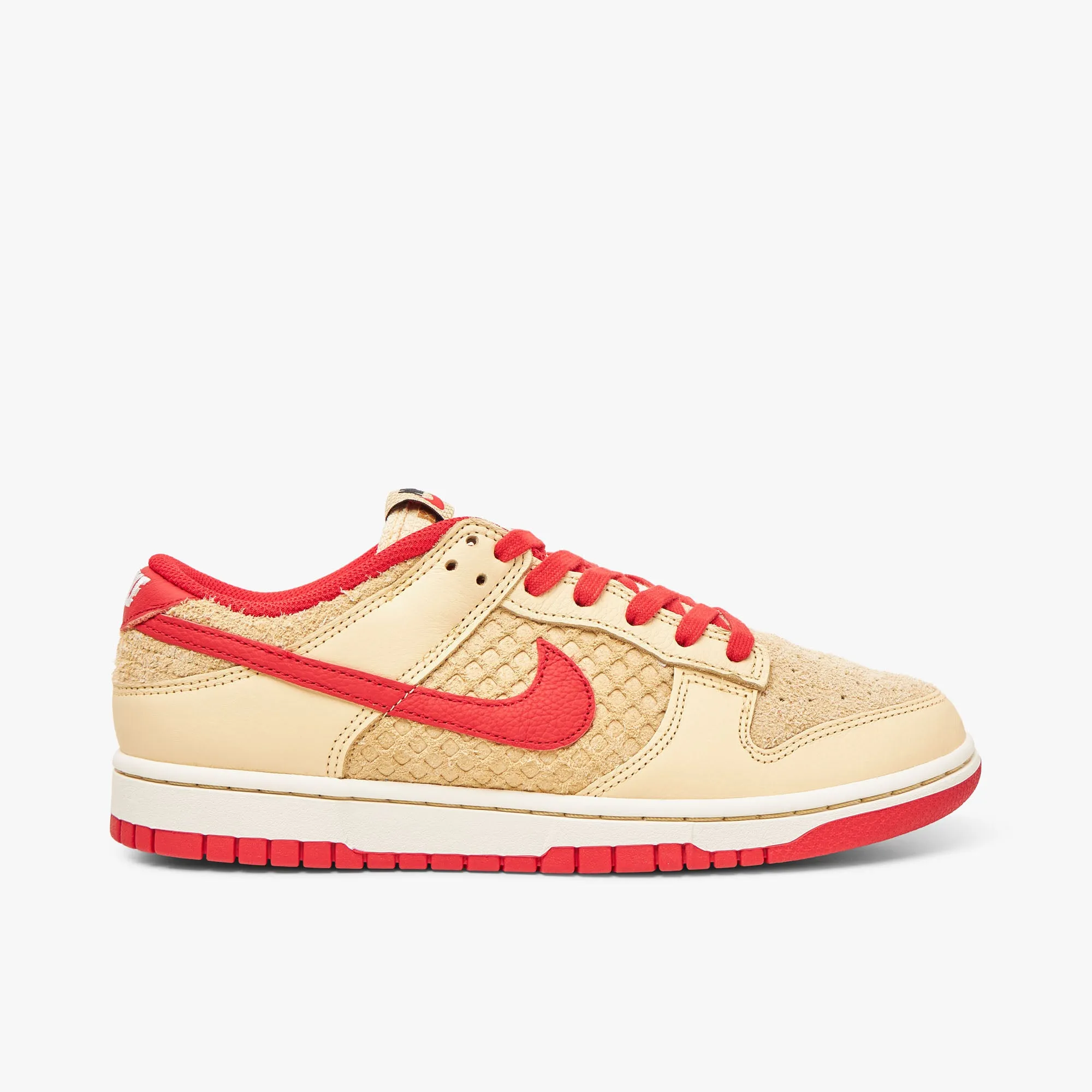 Nike Dunk Low Retro SE Pale Vanilla / University Red - Sail