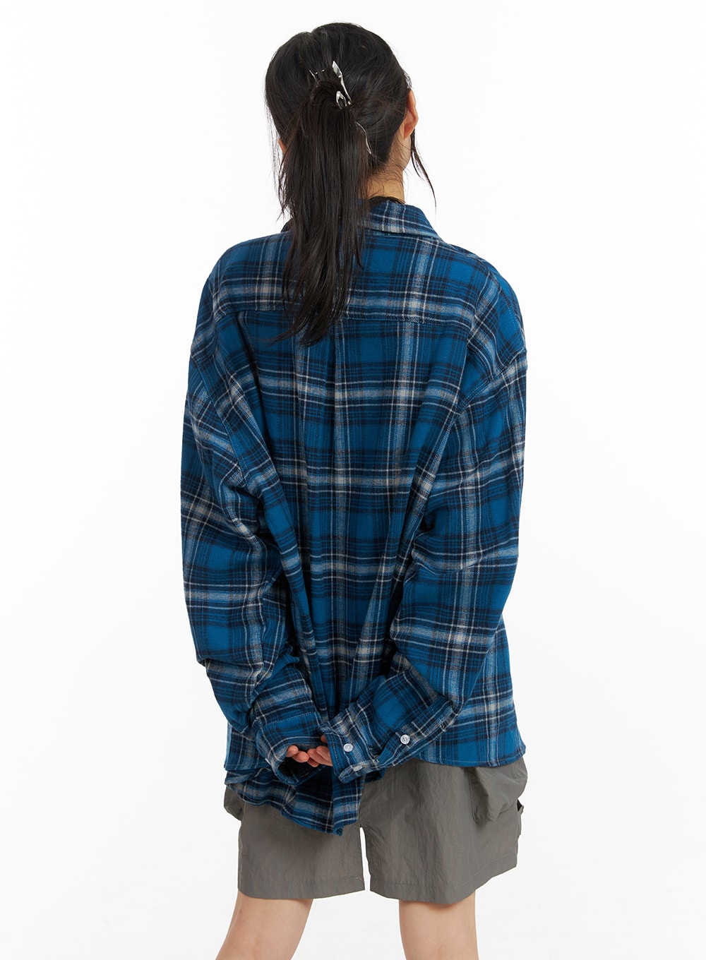 Oversized Checkered Button-Up CM413