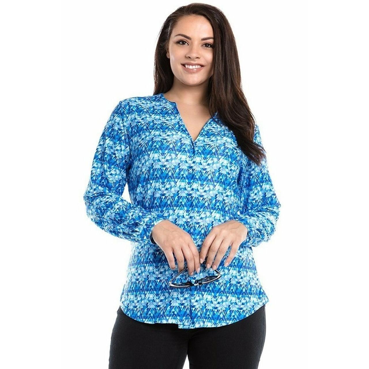 Plus size long sleeve zig zag print button down top