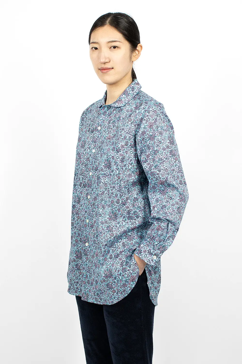 Rounded Collar Shirt Light Blue/Floral