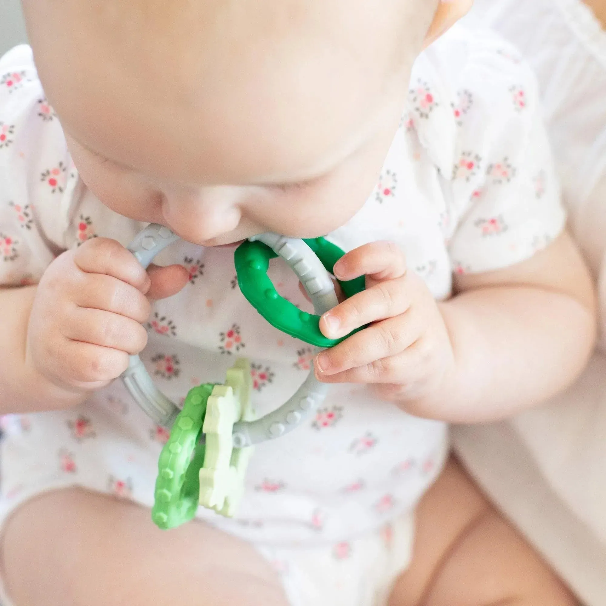 Silicone Teething Charms: Green