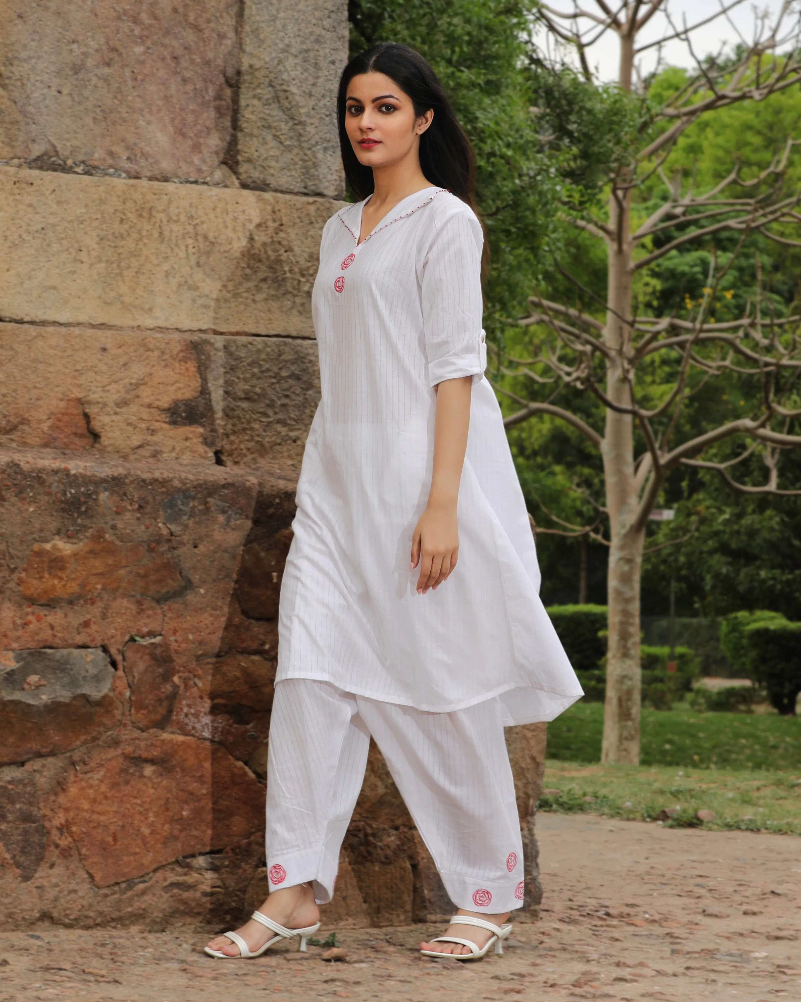 Surriaya salwar suit